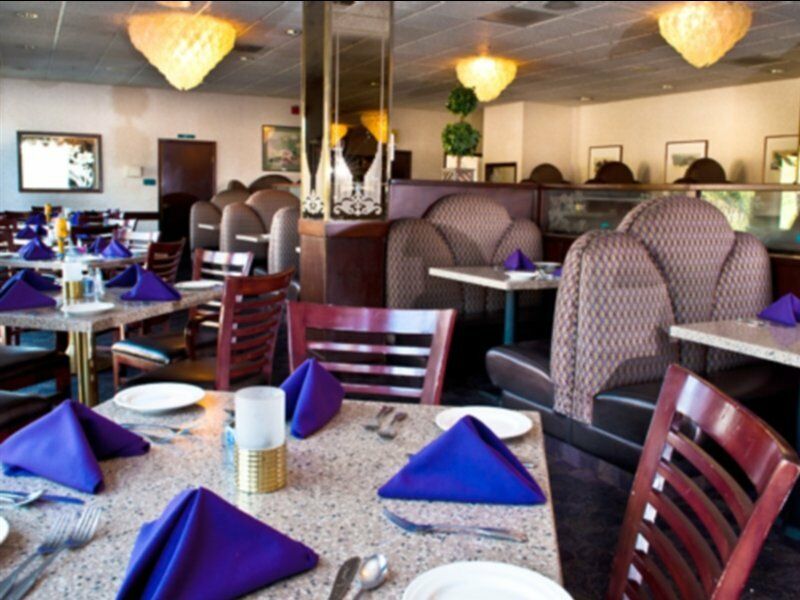 Hotel Doubletree By Hilton Pomona Exterior foto